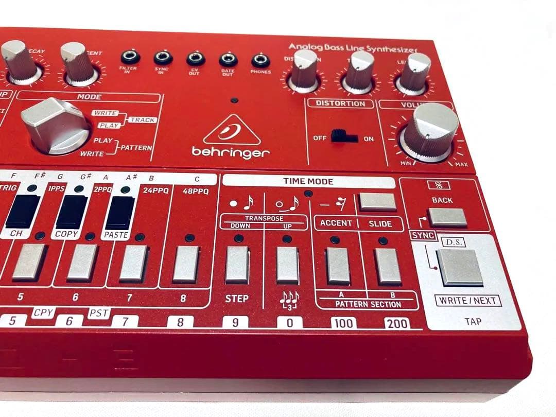 【新品同等】Behringer TD-3-RDアナログベースシンセサイザー