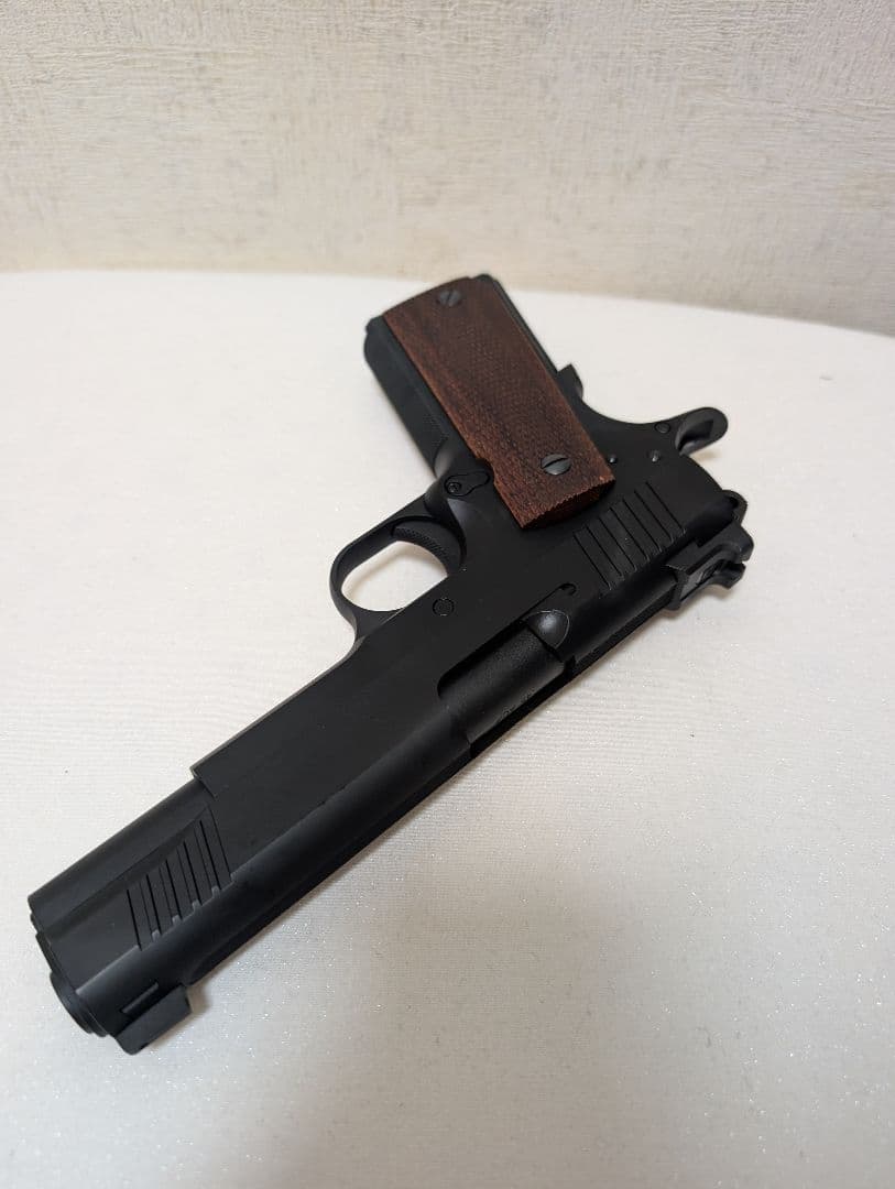 カーボネイト　1911LSP バンドラグリップ