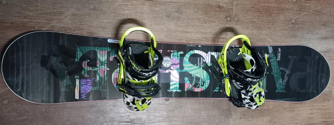 スノボ板　YONEX　PARK SHREW ビンディング付
