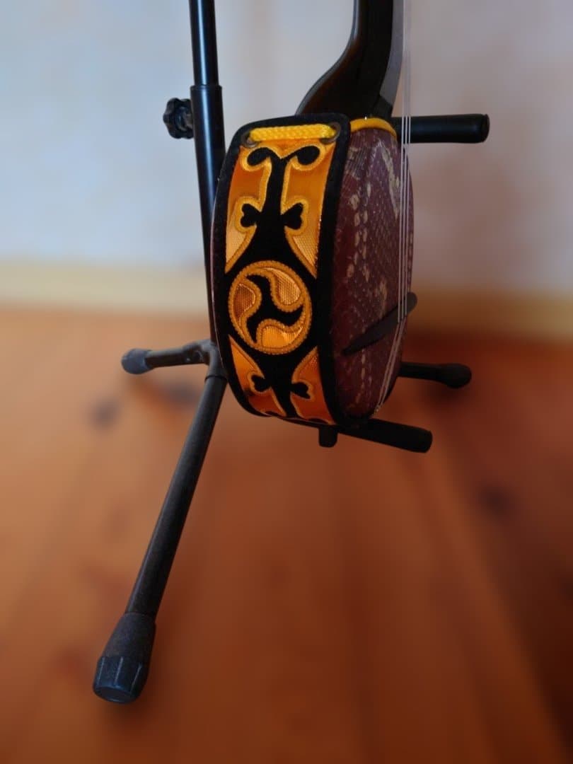 沖縄三線 ちゅら咲 初心者セット（ほぼ未使用・付属品あり）