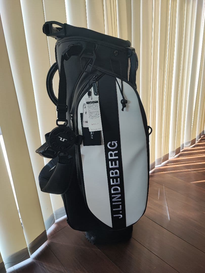 新品　未使用　J.LINDEBERG 　リンドバーグ　キャディバッグ 　ベゼル