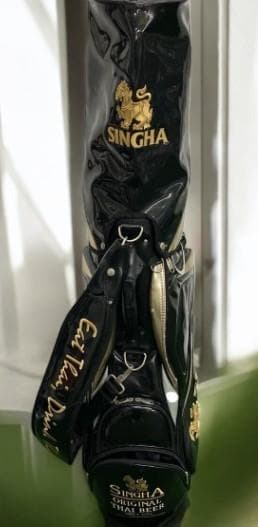 送料無料/超美品　SINGHA 高級エナメルゴルフバッグ BLACK