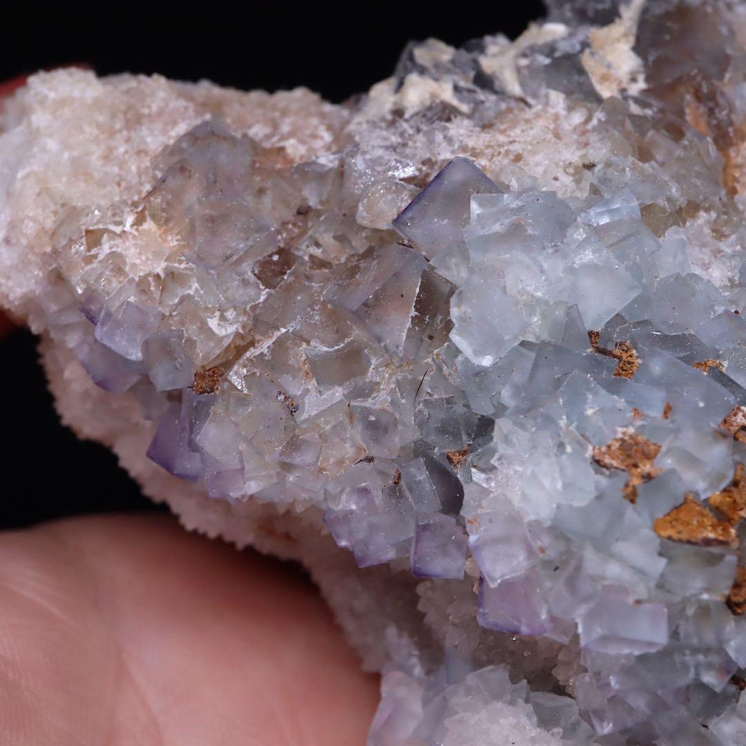 蛍石 ニューメキシコ産 フローライト　原石 243.6g FL430 鉱物天然石