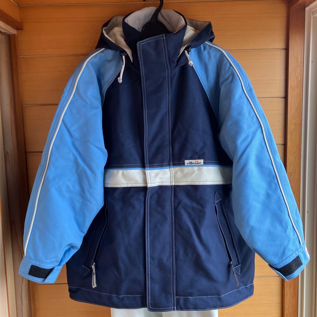 美品ellesse スキースノーボードウェア上下セットSサイズ　手袋付き