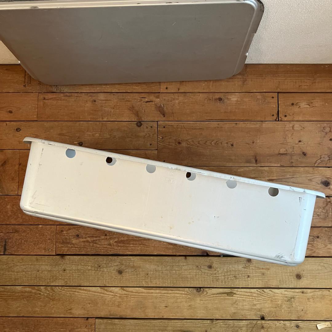 スウェーデン軍 食糧庫 フード コンテナ ミリタリー アルミ パン 店舗什器