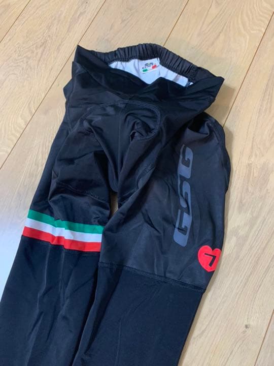 パッド付きサイクルタイツ