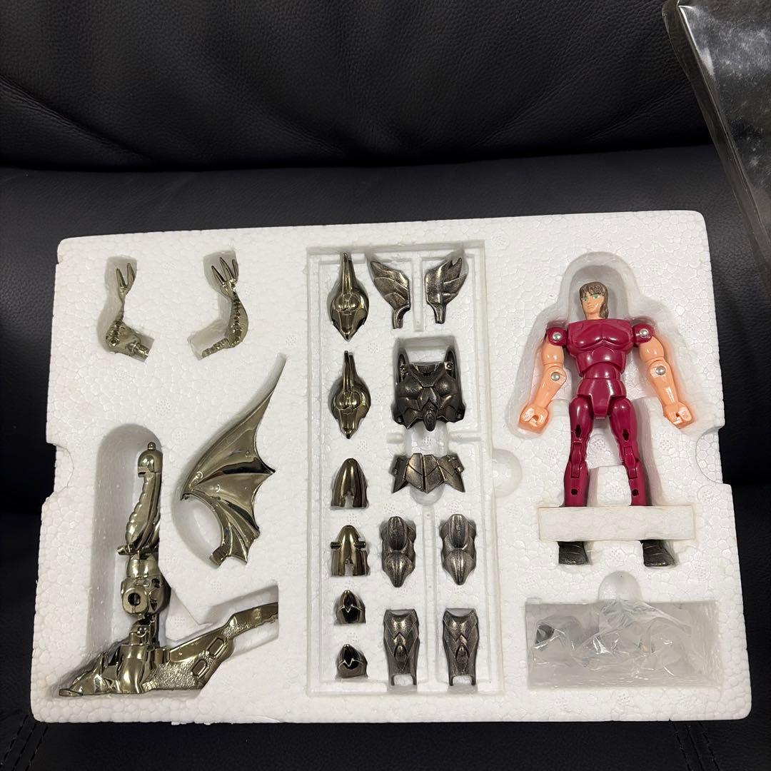 聖闘士星矢　アルファローブ　フィギュア