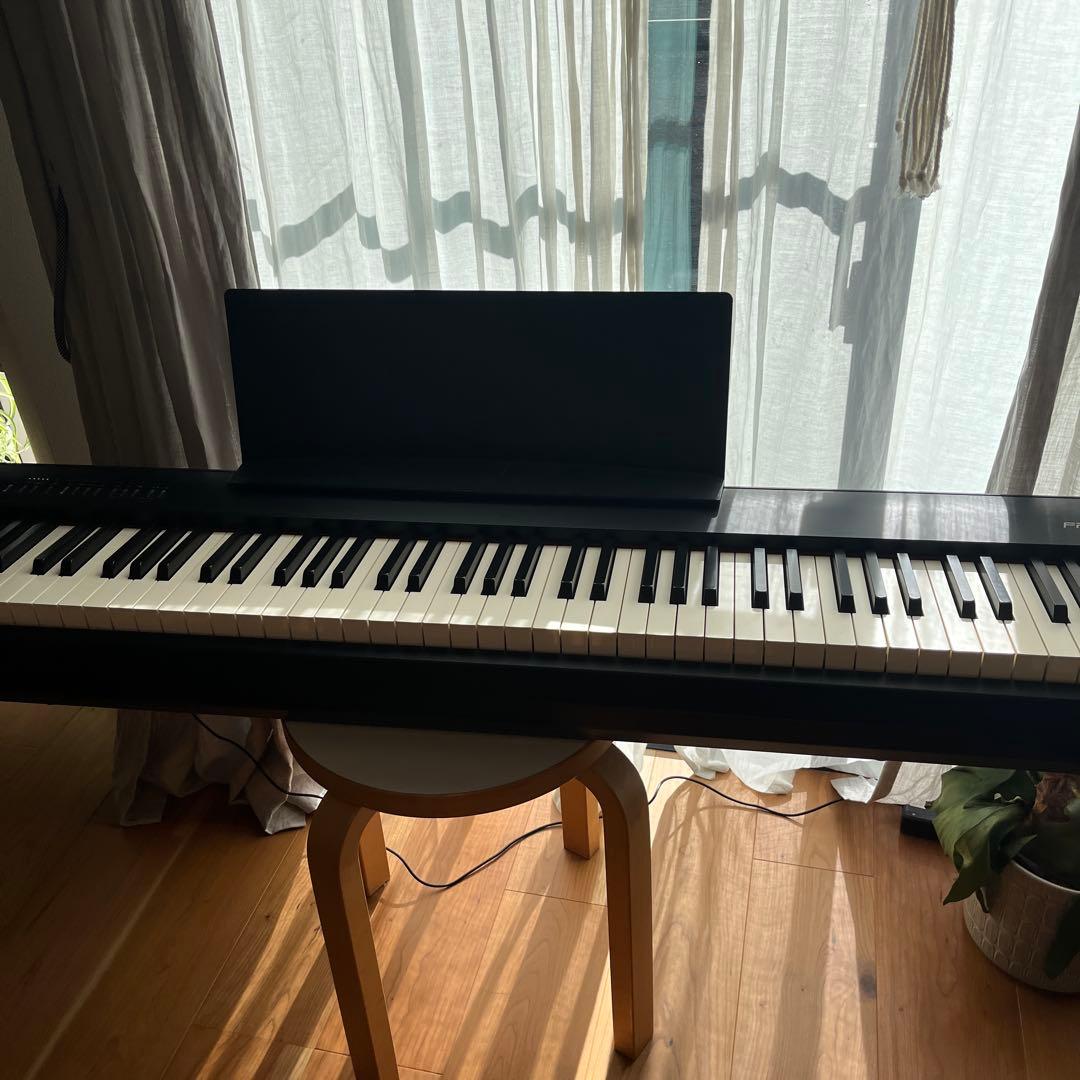 お買い得！Roland FP-30 電子ピアノ！