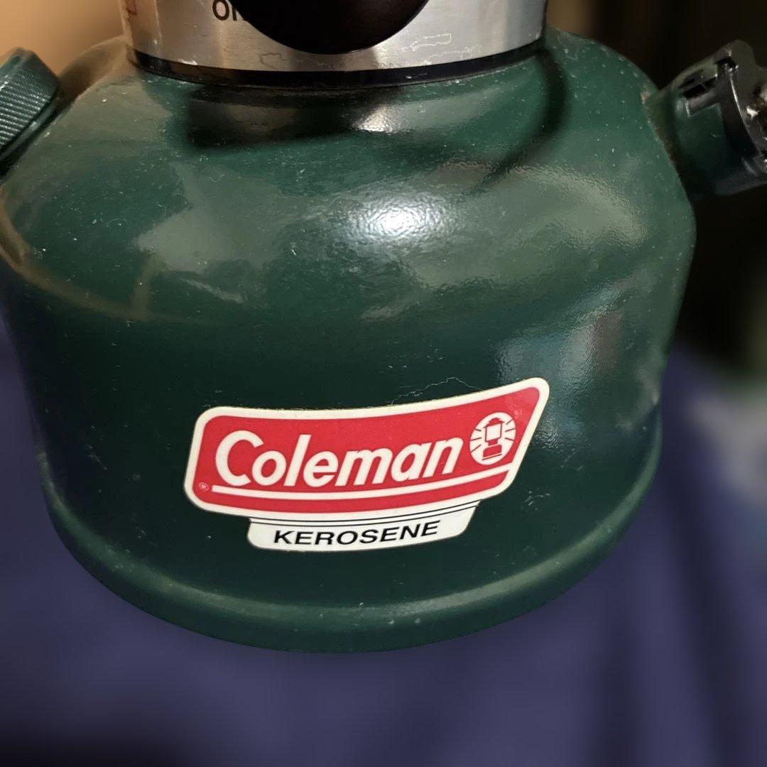 Coleman ケロシンランタン 収納ケース付き　６３９Ｃ