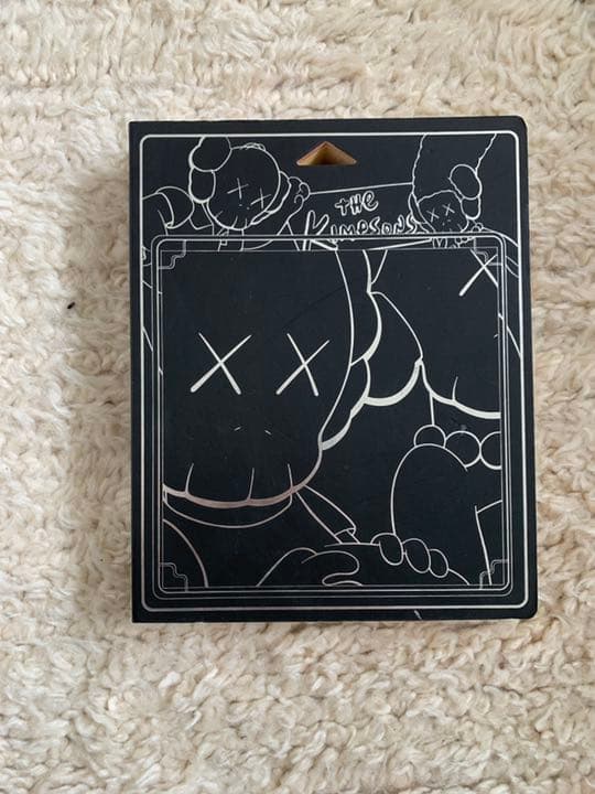 KAWS 初期アートブック　「C10 」