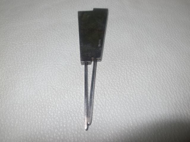 未使用 1950年代◆大阪 生駒時計店 銀製 シルバー 柳柄彫金 扇形 楊枝入れ