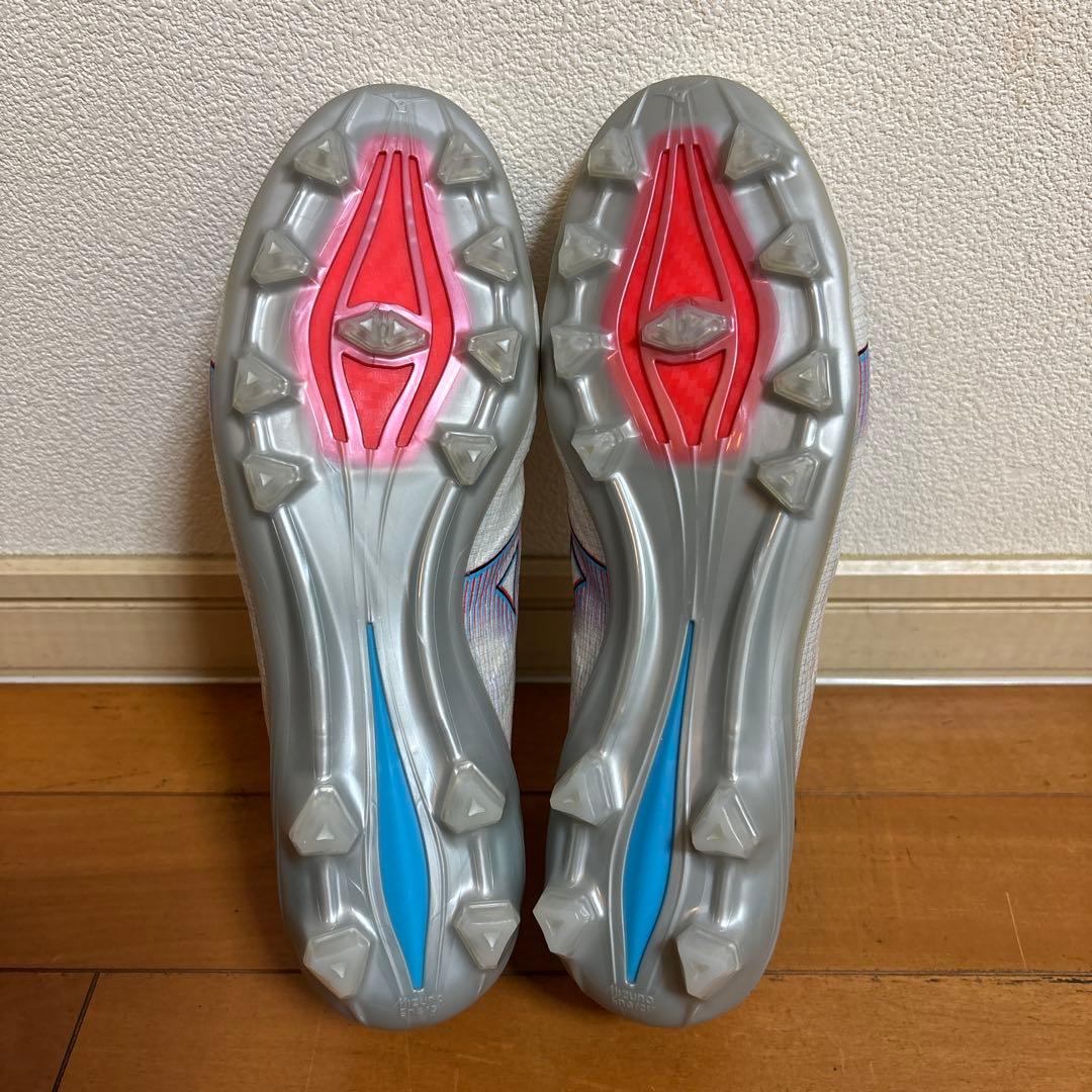 新品　ミズノ　サッカースパイク　25.0㎝