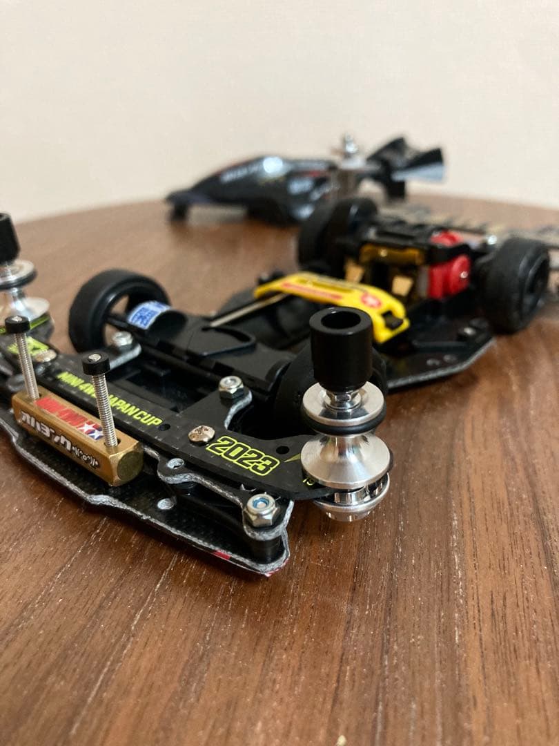 ネオVQS VZシャーシ　カスタム　ミニ四駆