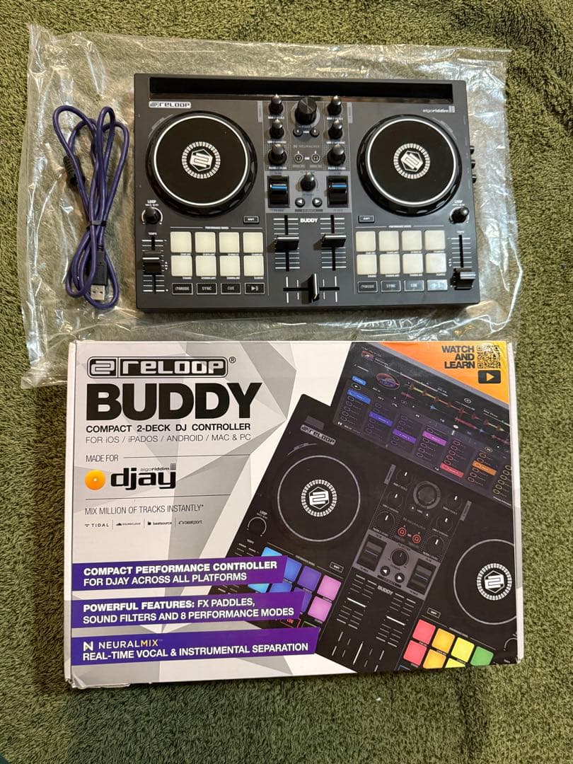 Reloop Buddy DJコントローラー