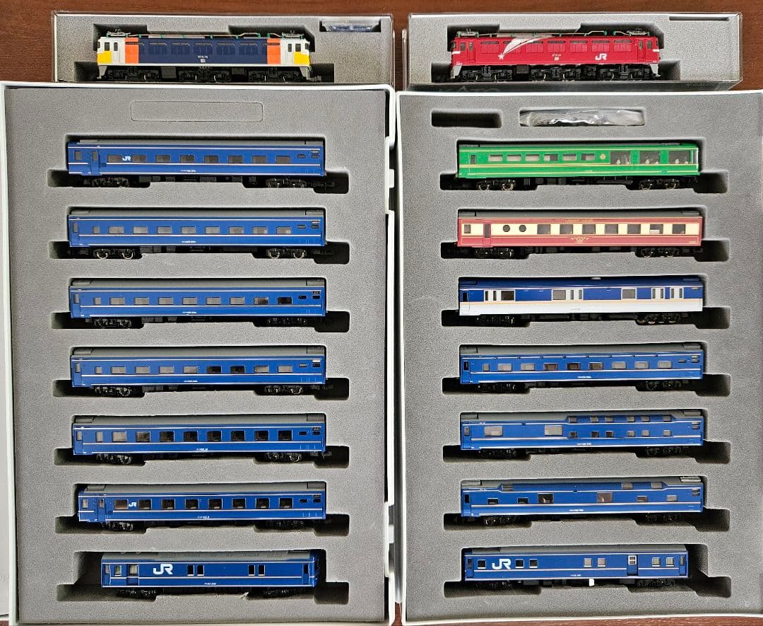 Nゲージ EF81/24系25型寝台客セット