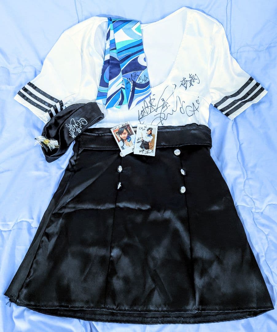 杉原杏璃 私物のコスプレCA衣裳+リボン+帽子＋チェキ２枚付き サイン入り超希少
