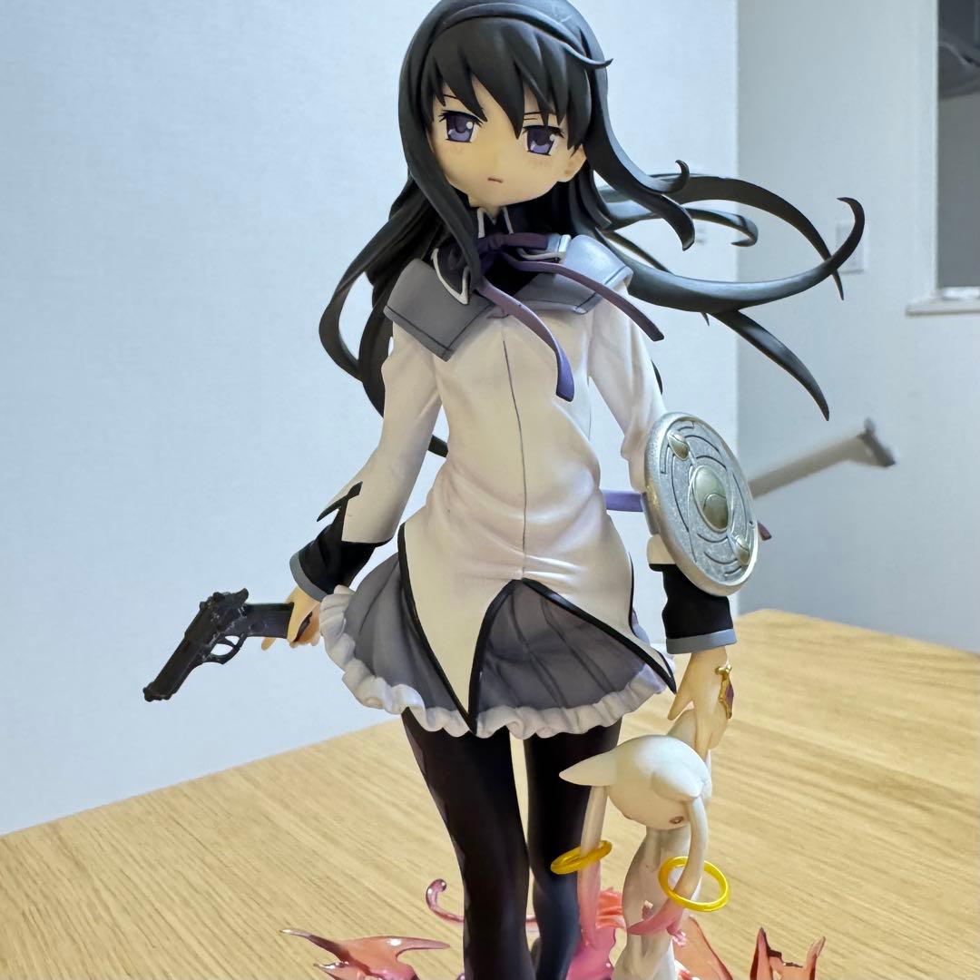 魔法少女まどか☆マギカ 暁美ほむら 時間遡行ver. 1/7スケール フィギュア