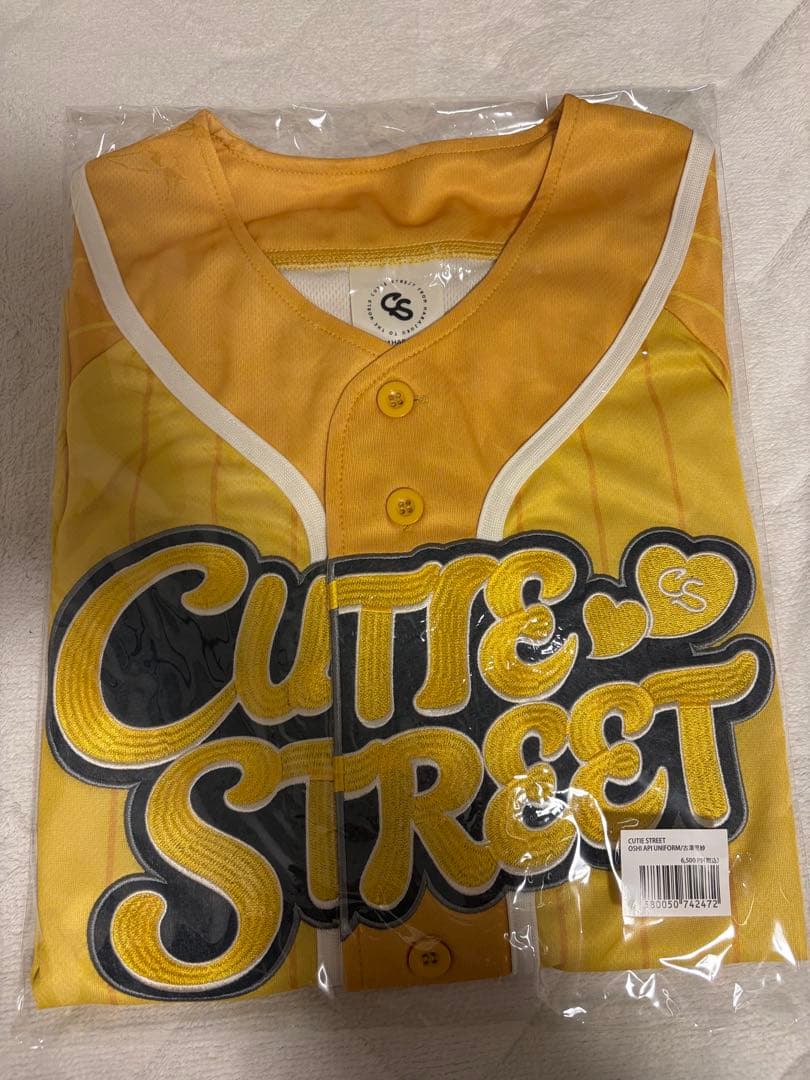 CUTIESTREET 古澤里紗　推しアピ　ユニフォーム