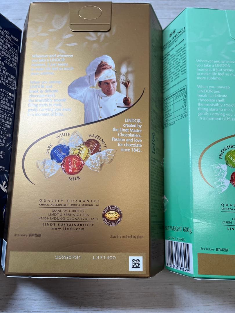Lindt LINDOR アソート 600gx4箱