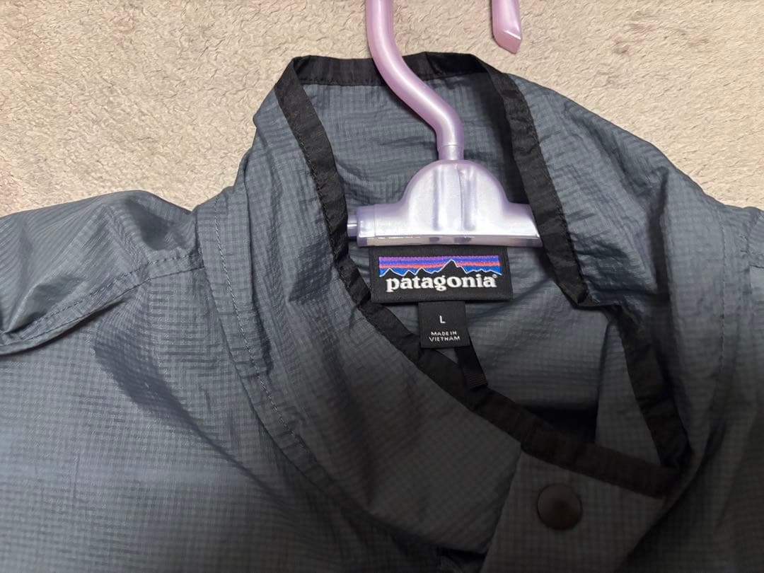 2着セット　patagonia メンズ・フーディニ・スナップT・プルオーバー