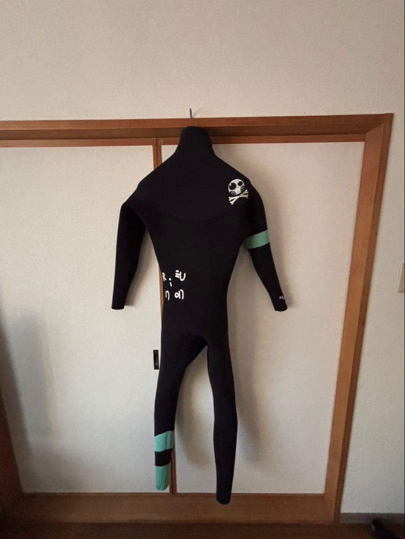 reunion wetsuits 3ミリ