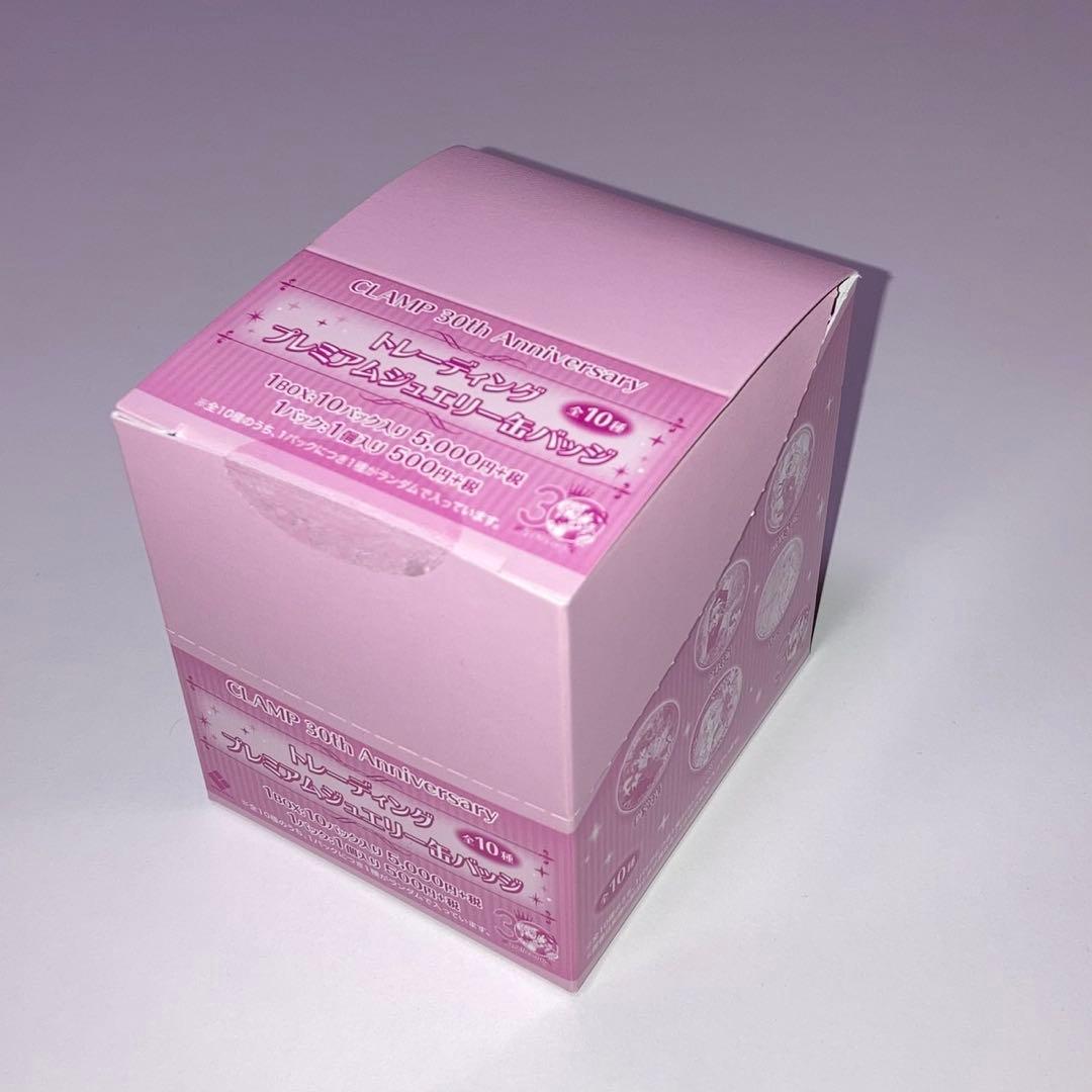 CLAMP30周年 トレーディングプレミアムジュエリー缶バッジ