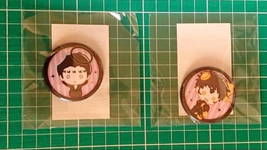 地獄のどこが悪い？ くじ引き堂 缶バッジ トレーディングカード タオル 特典