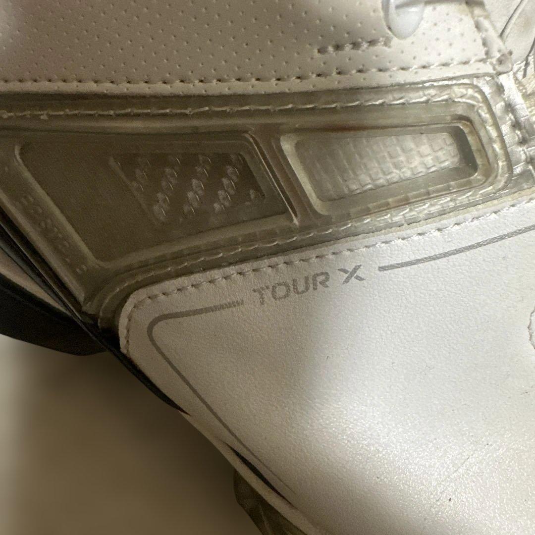 フットジョイ　TOUR ゴルフシューズ ホワイト