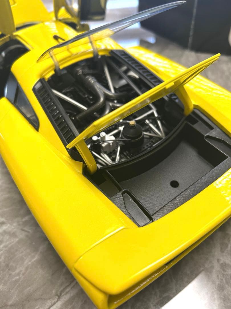 a*E様 1/12 「SALEEN S7 Twin Turbo」 「MOTOR