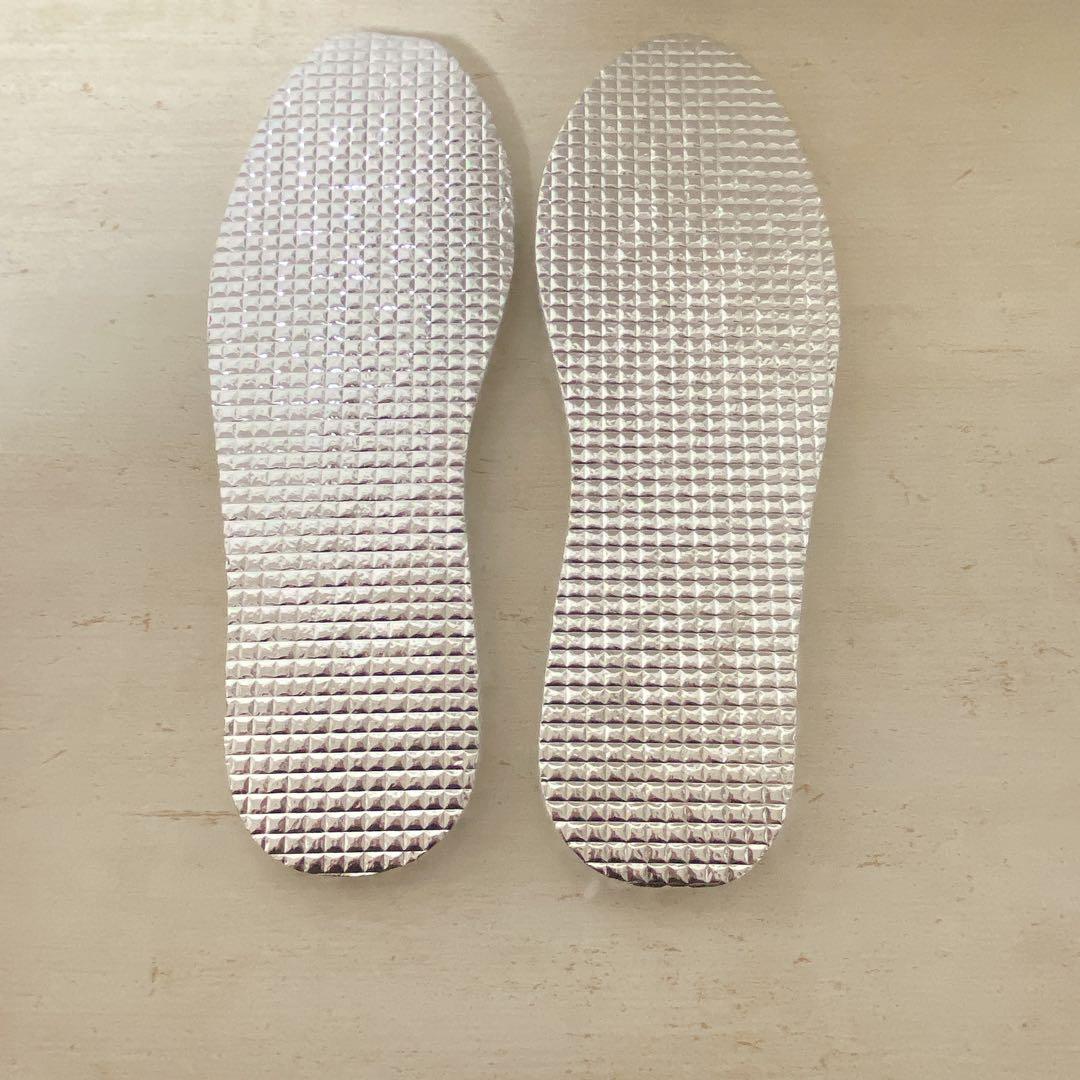 インソール 中敷き 防寒 保温 ふわふわ もこもこ 消臭 冷え性解消