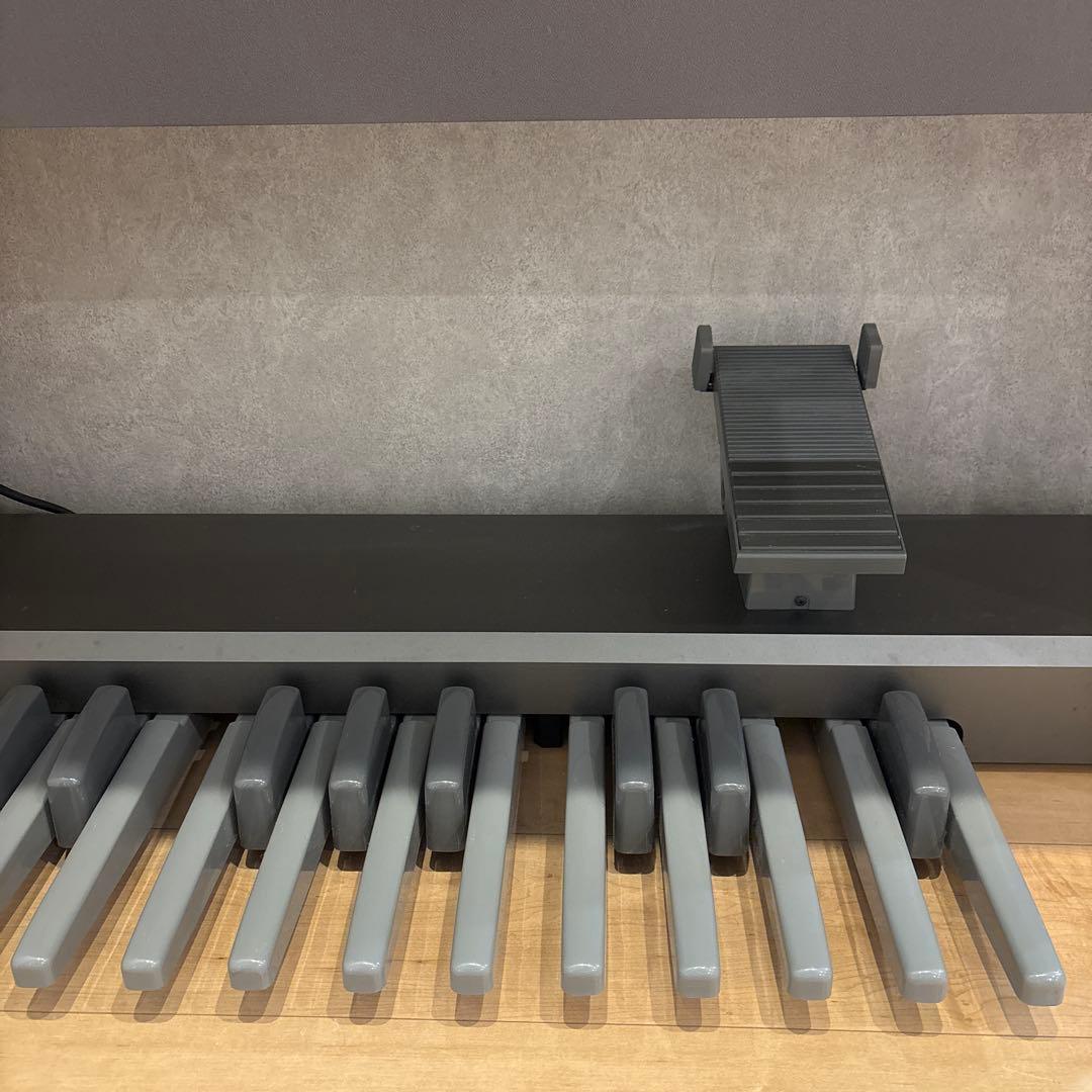 ELB-02ベーシックモデル ヤマハ エレクトーンSTAGEA 2018年製