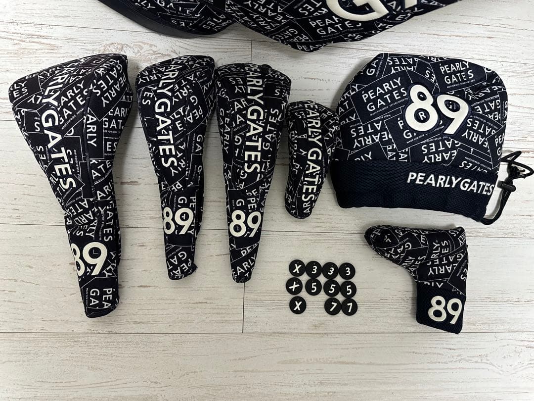 パーリーゲイツ ステッカー柄 スタンドキャディバッグ ヘッドカバーセット