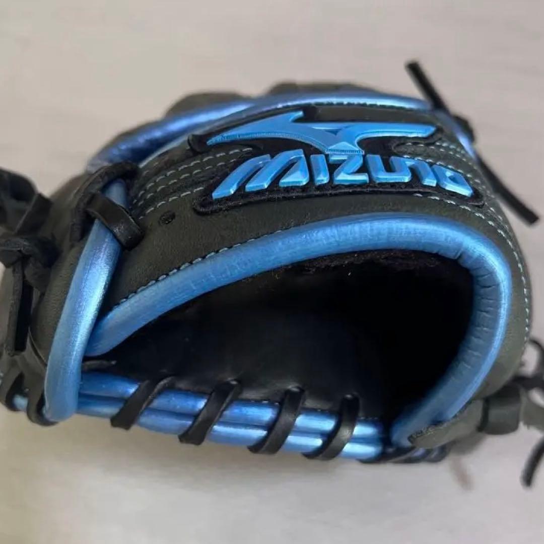 キ*ヨ様 ミズノ 一般軟式野球グローブ 右投げ用　限定カラー ブラック／メタリッ