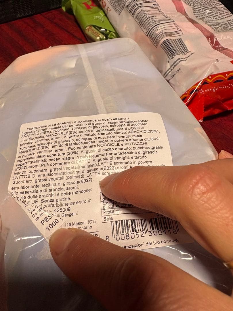 トロンチーニ1kg含むイタリア菓子　計6点