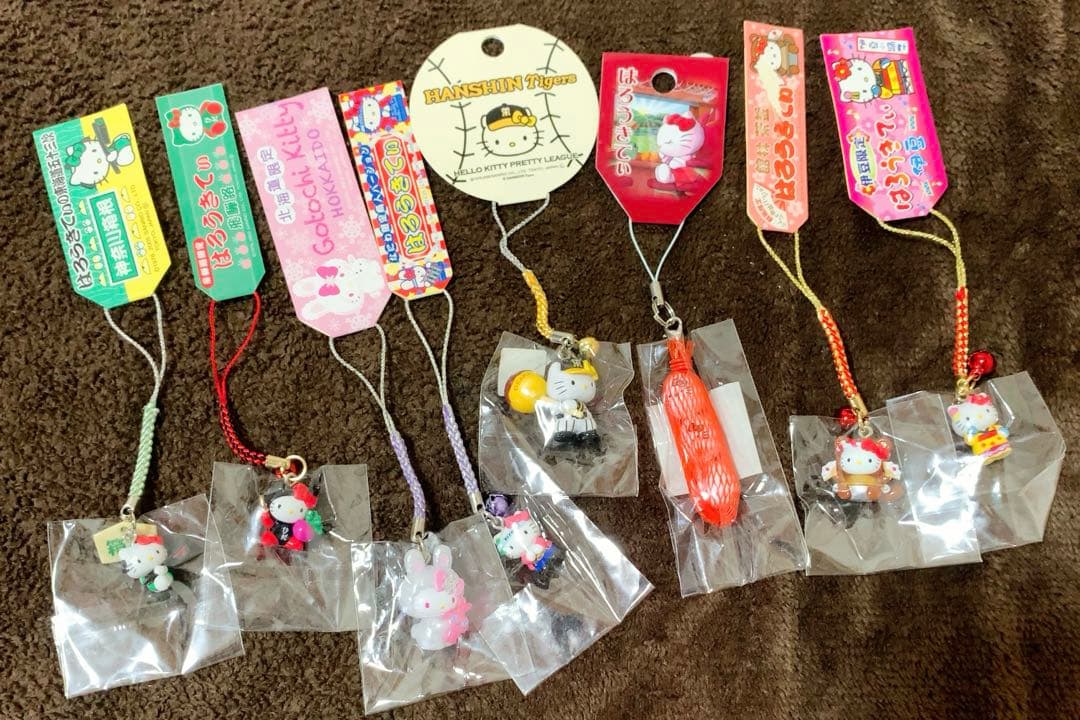 ご当地キティ　68個　根付　ファスナーマスコット　パンク/新宿ver.キティ等