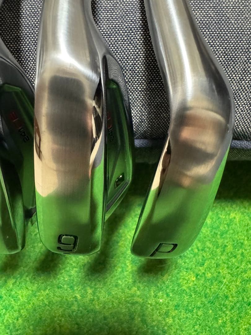 【ラウンド未使用】241CBアイアン5本(6-P) DG105