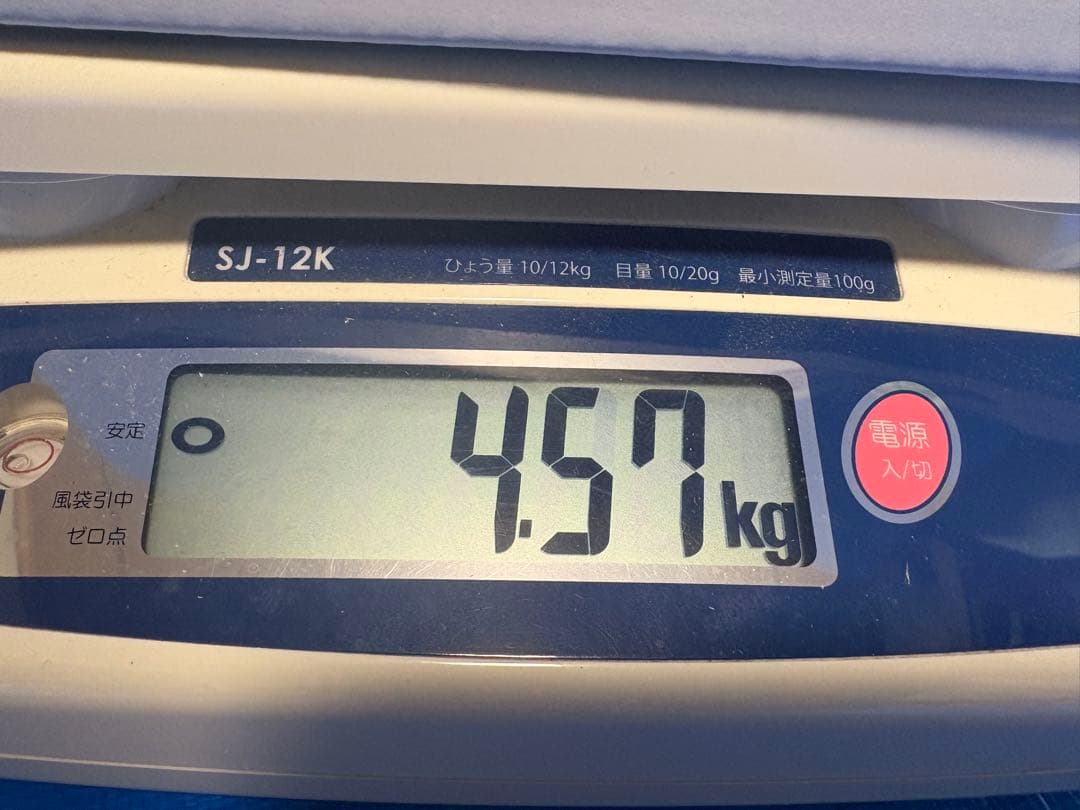 クイーンルージュ4キロ　長野県産