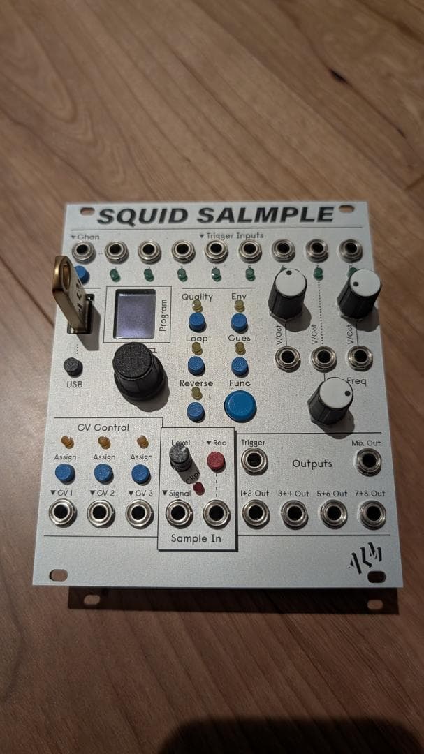 ALM Busy Circuits/Squid Salmple モジュラーシンセ
