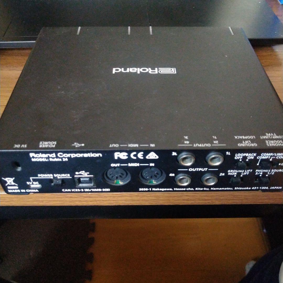 Roland UA-24 USBオーディオインターフェース
