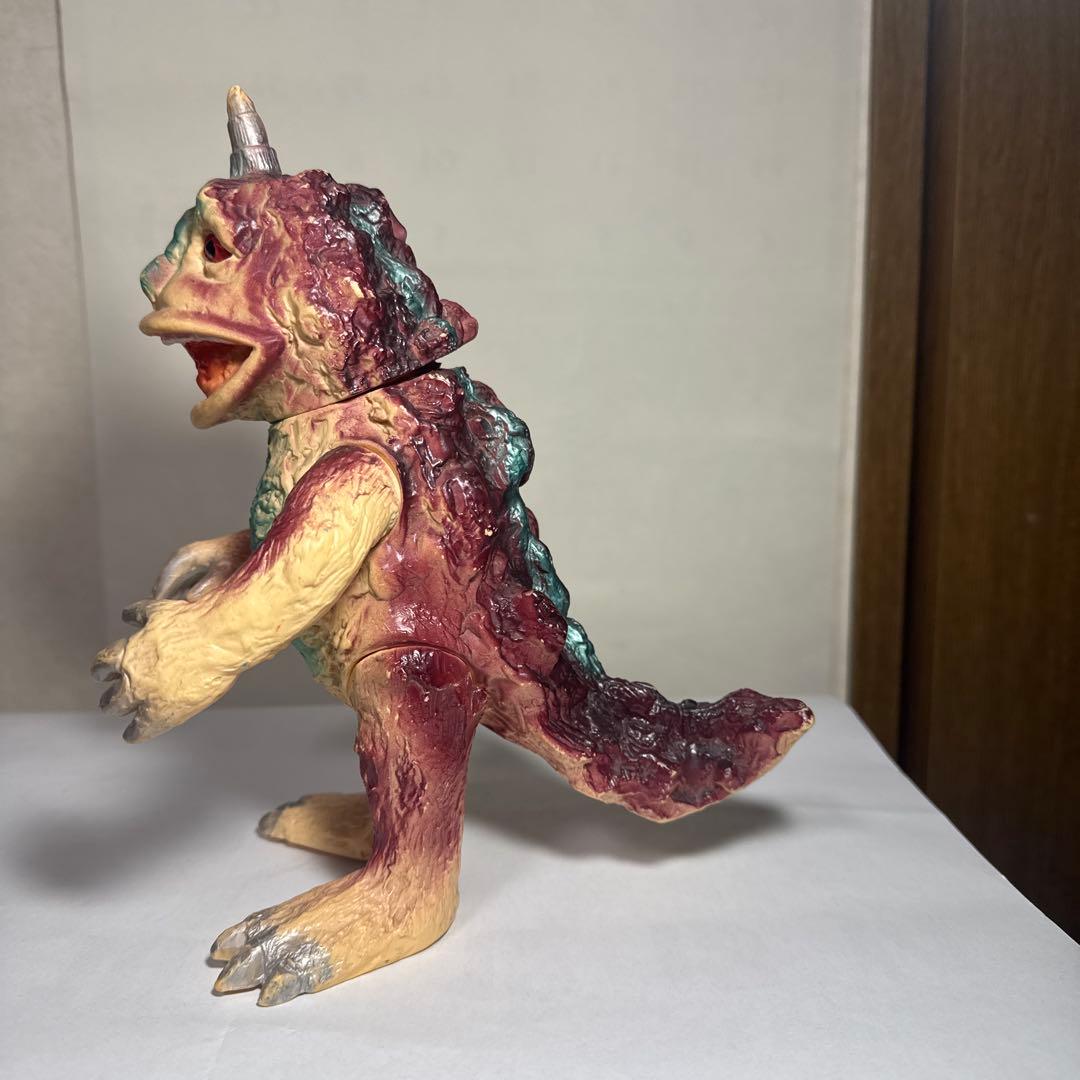 当時物　マルサンオリジナル怪獣ソフビ　アンゴラス