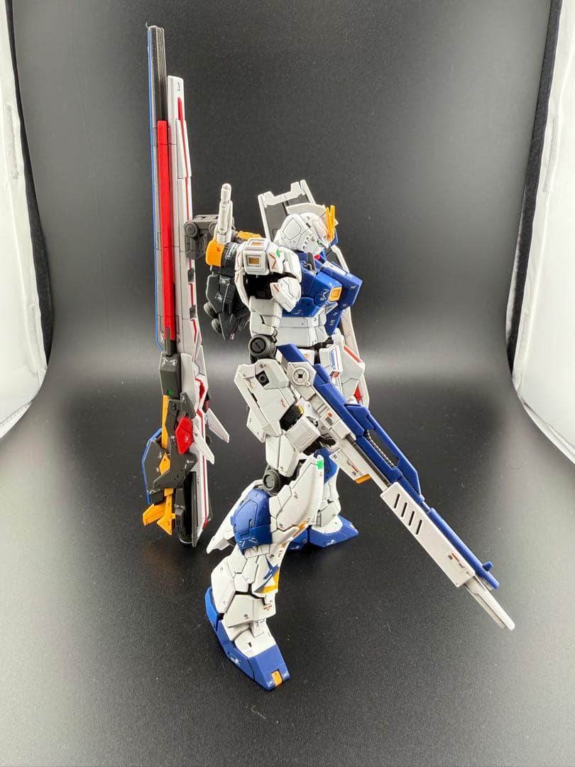 RX-93ff νガンダムRG ガンプラ