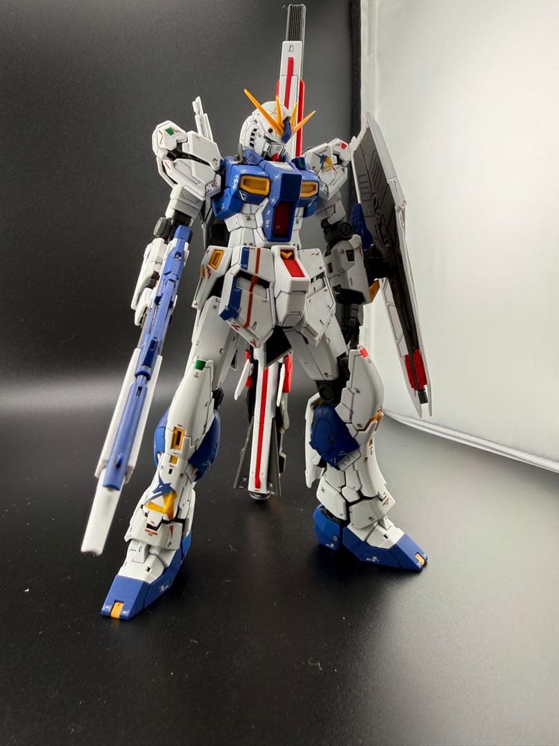 RX-93ff νガンダムRG ガンプラ