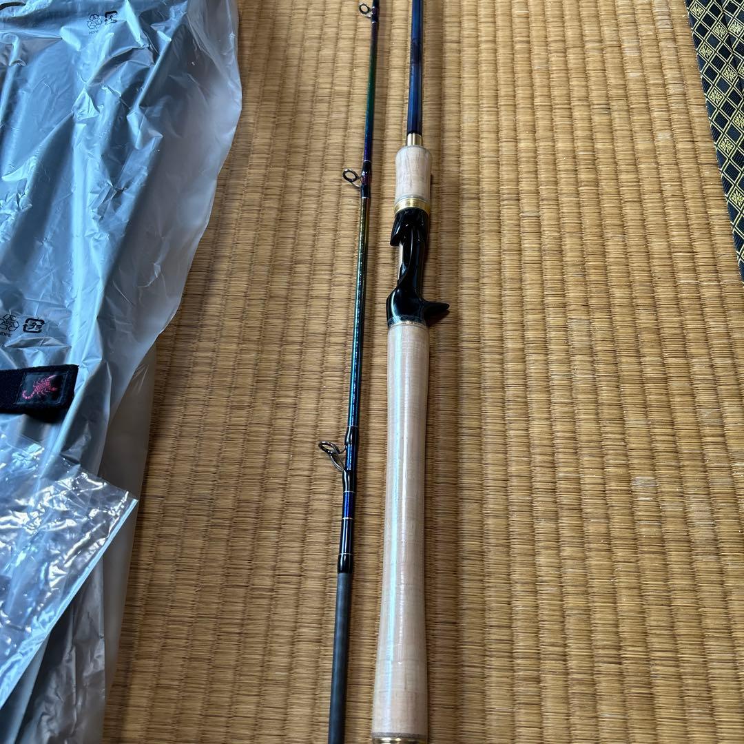 【極美品】シマノ ワールドシャウラリミテッド 1652R-5