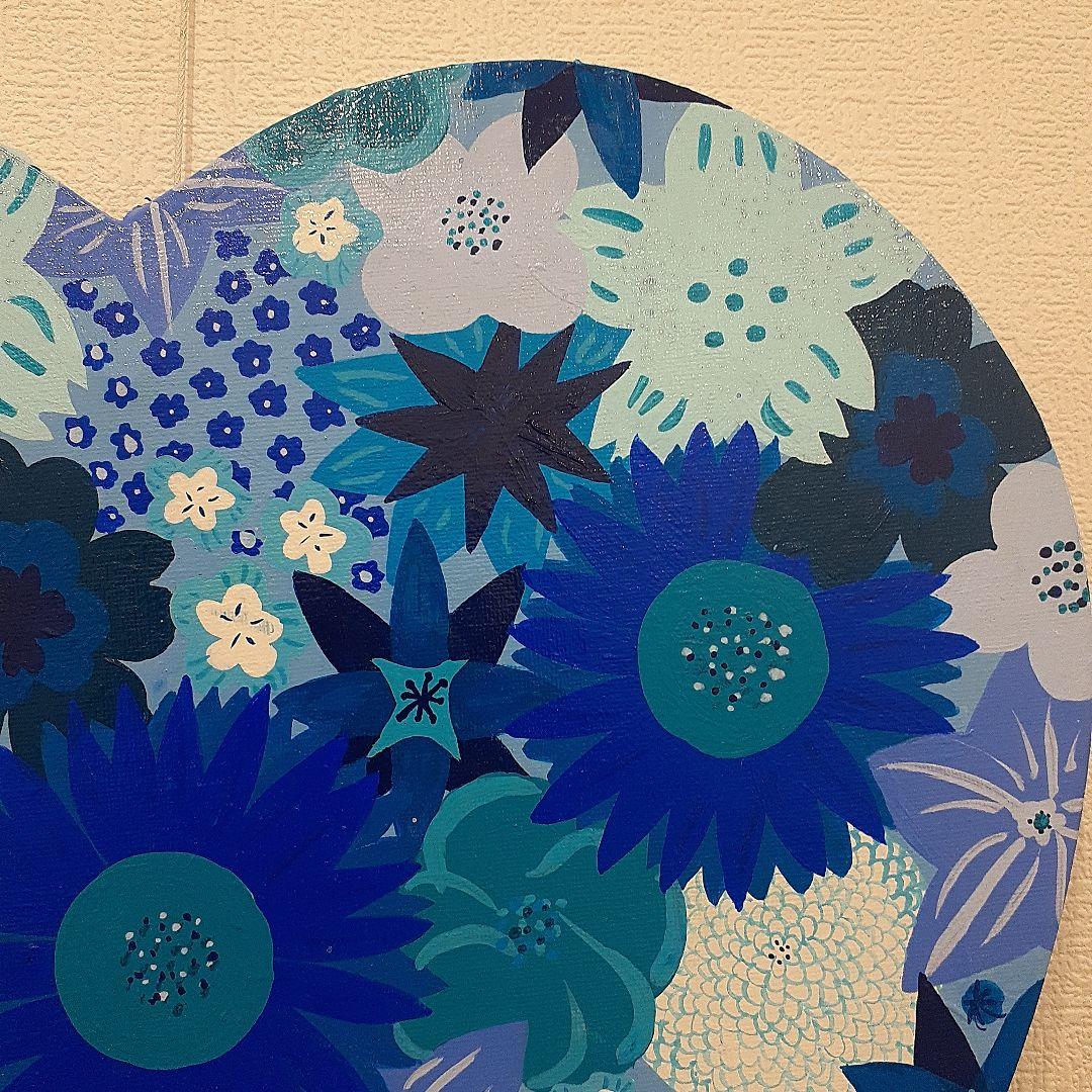 ハート型 青い花だらけのハートの作品 画家　小楠アキコ作品　40×40cm