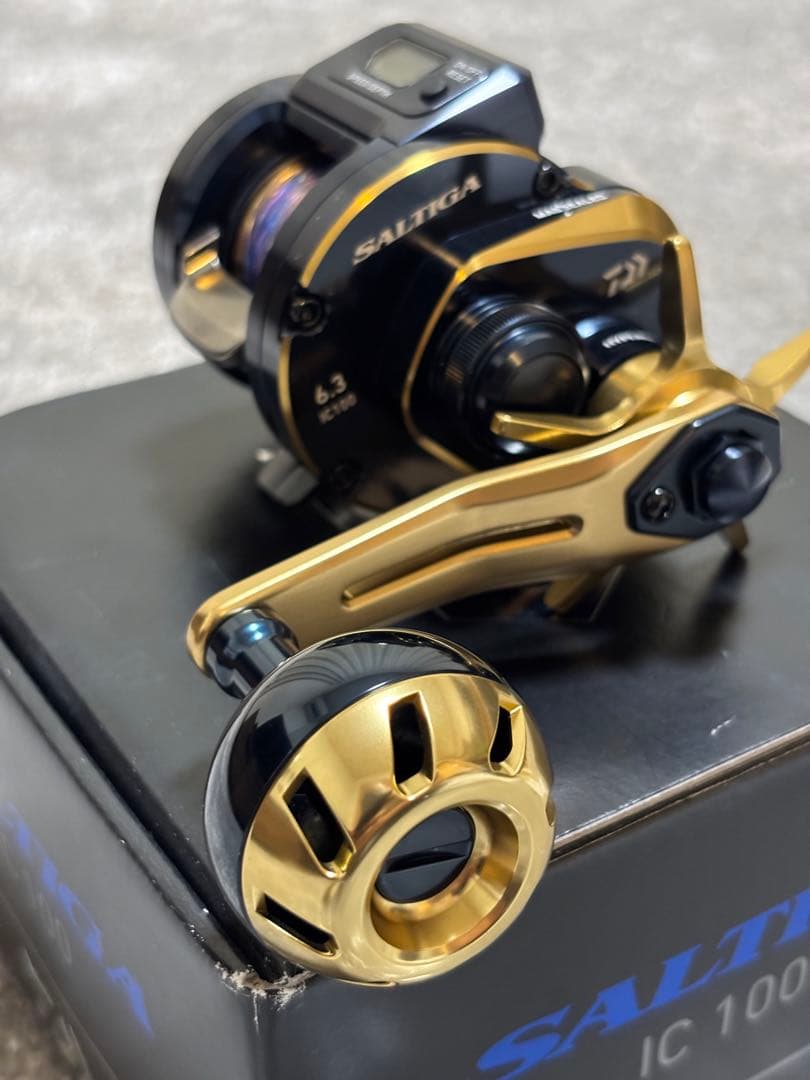 DAIWA SALTIGA IC 100 ベイトリール右巻き 新品・未使用