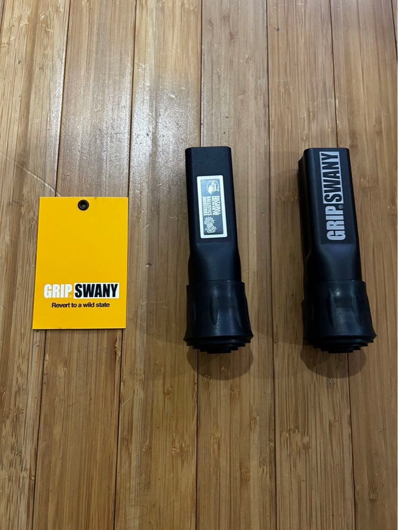 ノビタ 120mm ブラック グリップスワニー コラボモデル