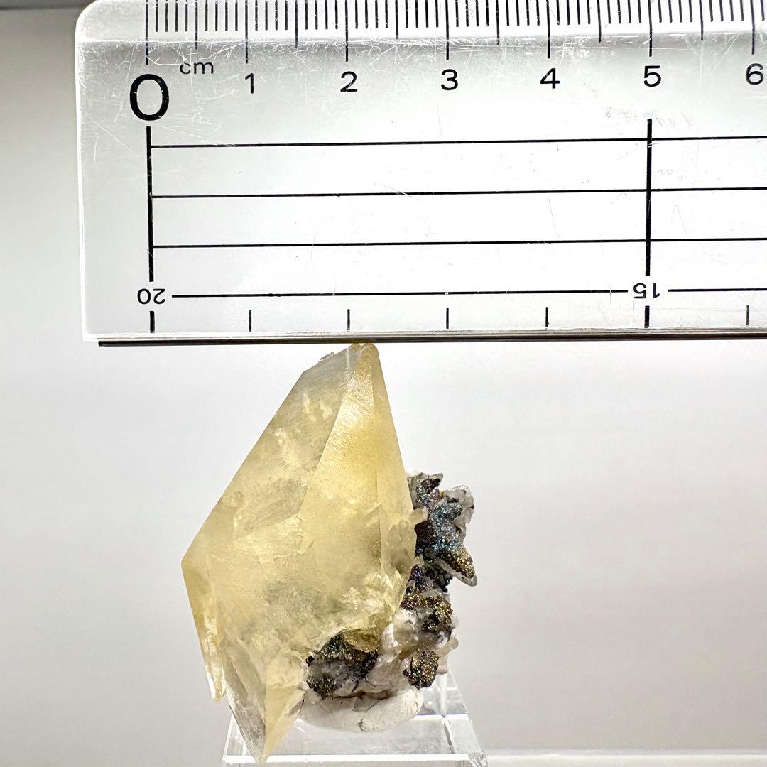 579 中国安徽省黄山市産　カルサイト&パイライト