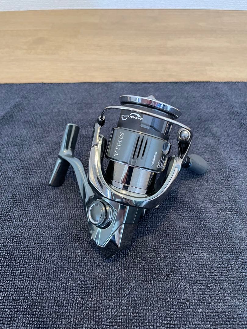 新品未使用 シマノ 22 ステラ 2500SHG