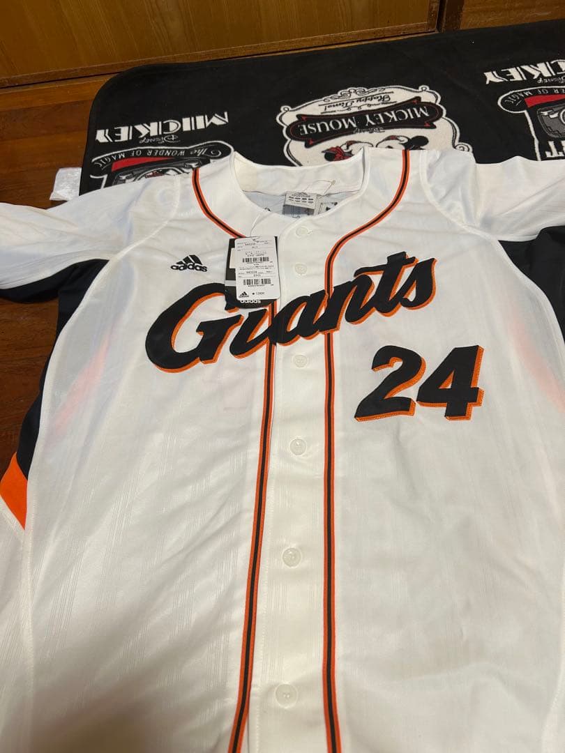激レア　読売ジャイアンツ　ユニホーム 2006年　ホリデーユニフォーム高橋由伸