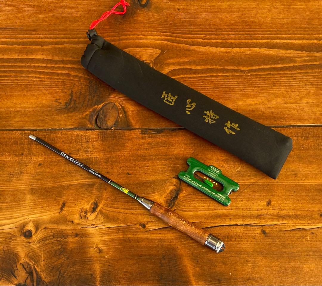 釣り竿セット　小物釣り竿　タナゴ竿　ブラック×グリーン　1.5M 仕掛け付き